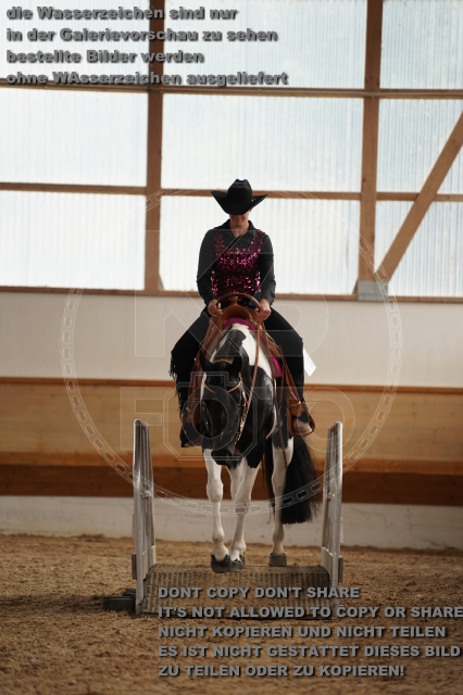 s_A_901650.JPG